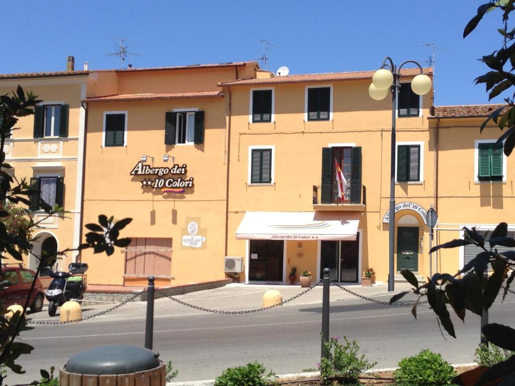 Albergo Dei 10 Colori Procchio  Extérieur photo