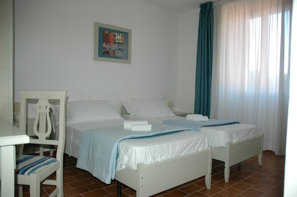 Albergo Dei 10 Colori Procchio  Extérieur photo